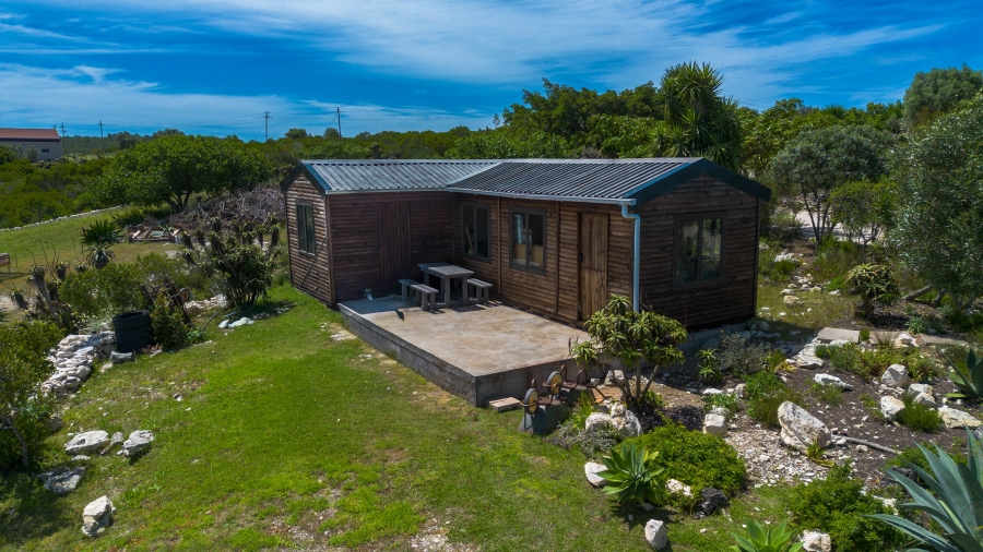 6 Bedroom Property for Sale in Stilbaai Oos Western Cape